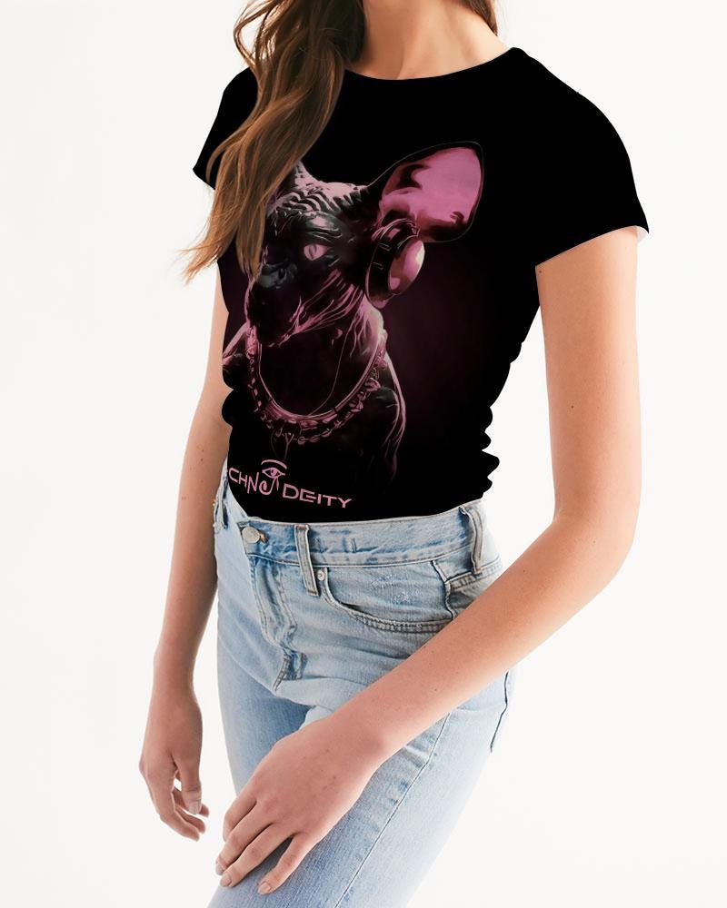 Techno Sphynx Cat T-Shirt for Women - Rave Festival Cotton Tee - Cyberpunk DJ Graphic Shirt - Music Lover Gift